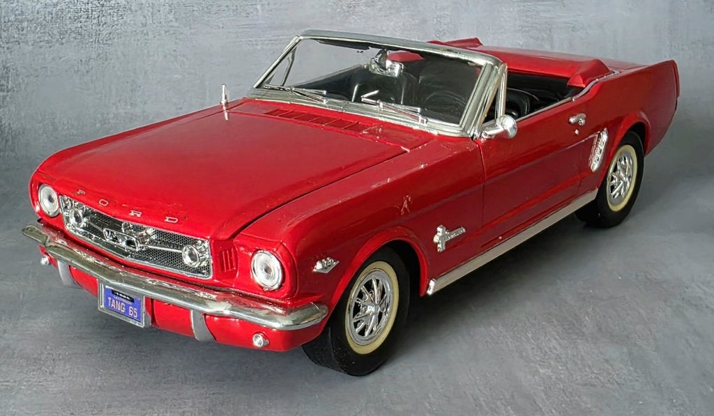 1-18 Mira - Ford Mustang Cabriolet 1965, Enlèvement ou Envoi, Comme neuf, Voiture, Autres marques