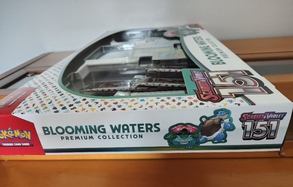 151: Blooming Waters Premium Collection, Ophalen, Zo goed als nieuw, Overige typen, Foil