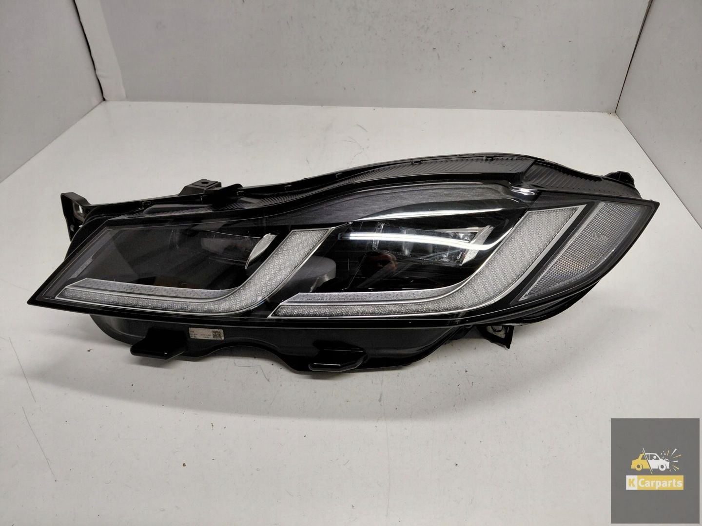 MK83-13W030-EE, Jaguar XF II Lift F-Pace Lift Full Led MID-l, Auto-onderdelen, Gebruikt, Dpoffice@jaguarlandrover.com, Abbey Road, Whitley 1
CV3 4LF  Coventry