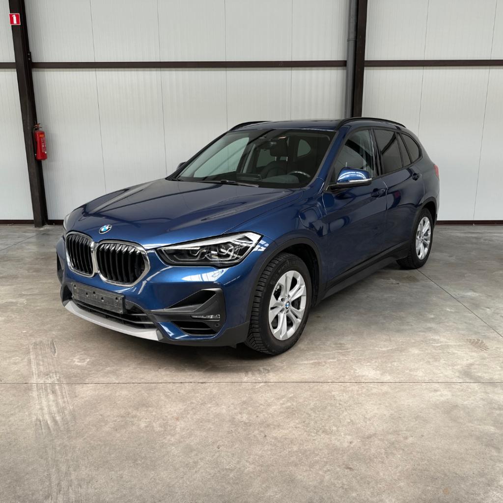 BMW X1 25e - xDrive - Hybrid - Automatic - 90887 Km, Auto's, BMW, 42 g/km, 4 cilinders, Blauw, 1820 kg