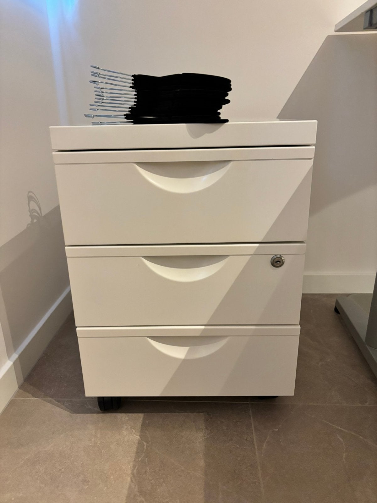 Ikea burea kastje, Huis en Inrichting, Ophalen, Zo goed als nieuw