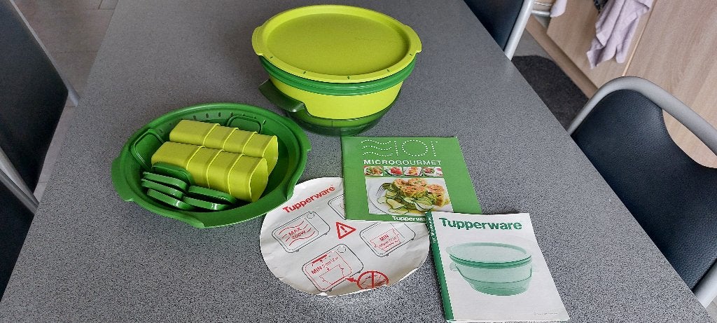 Tupperware Gourmet Micro, Huis en Inrichting, Keuken | Tupperware, Ophalen, Nieuw, Groen, Magnetronbestendig