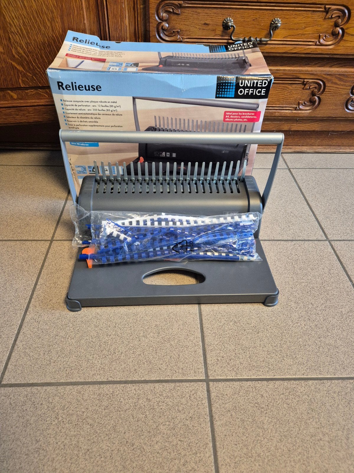 spiraal inbindmachine, Ophalen, Zo goed als nieuw