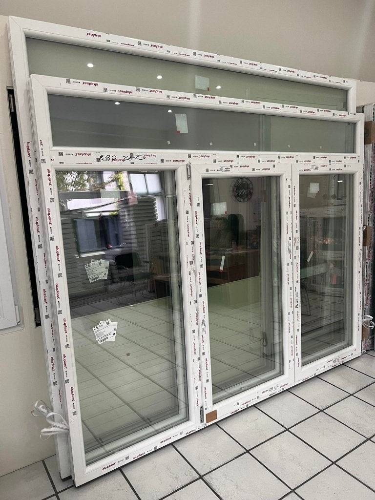 Fenetre Aluplast en stock, Bricolage & Construction, Vitres, Châssis & Fenêtres, Enlèvement, Neuf, Double vitrage