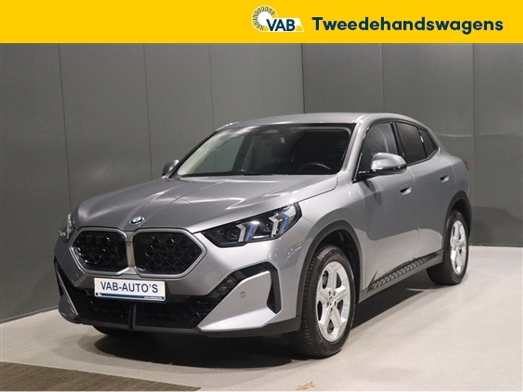 BMW X2   SDRIVE 20I MHEV premium pack, Argent ou Gris, 129 g/km, Autres carburants, Noir