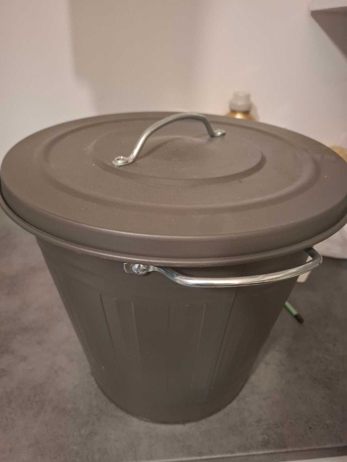 Poubelles IKEA Knodd, Maison & Meubles, Accessoires pour la Maison | Poubelles, 10 à 20 litres, Comme neuf, Enlèvement, Métal