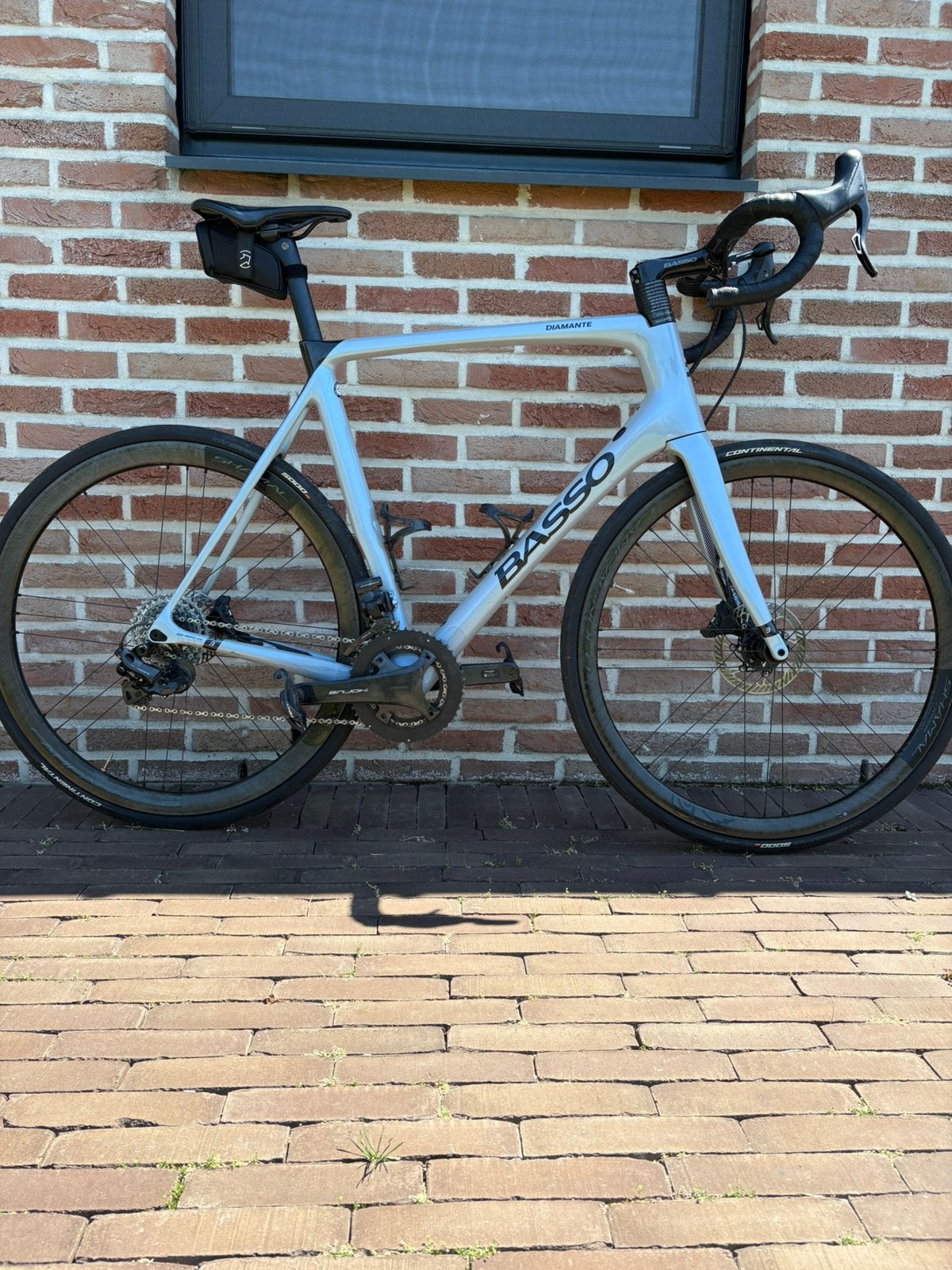 Basso Diamante Disc Opal White 58, Vélos & Vélomoteurs, Vélos | Vélos de course, Comme neuf, Hommes, Autres marques, Plus de 20 vitesses
