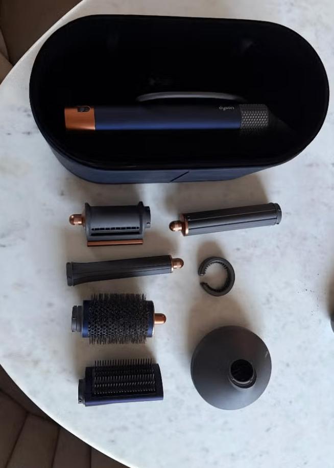 Dyson Airwrap 2025, Handtassen en Accessoires, Uiterlijk | Haarverzorging, Nieuw, Haardroger, Ophalen