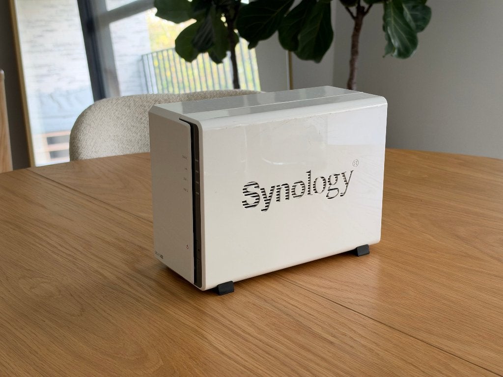 Synology DS216SE + 2x WD RED 3TB, Ophalen, Gebruikt