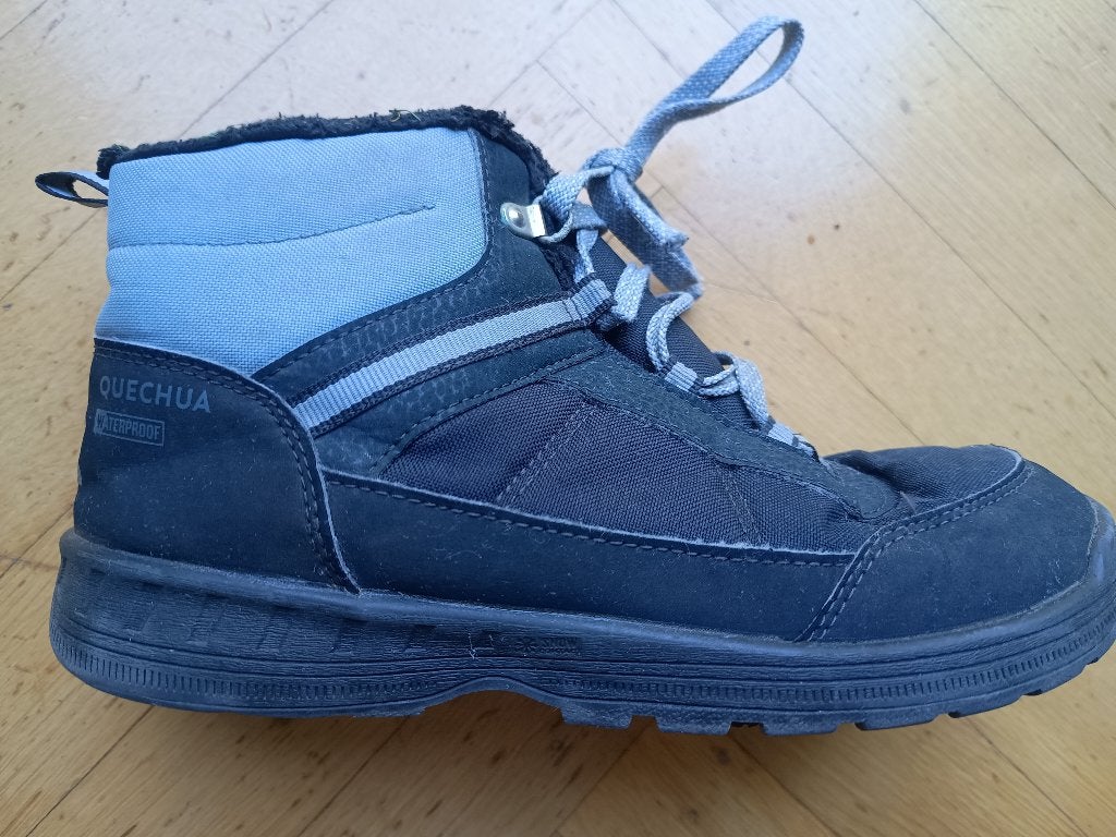 Chaussures randonnée Quechua chaudes imperméables taille 37, Enlèvement, Comme neuf, Chaussures