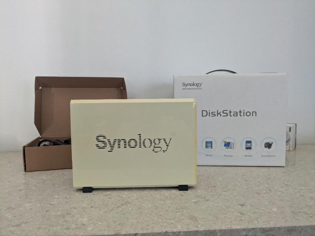 Synology DS212j 2-Bay NAS + originele doos, Enlèvement ou Envoi