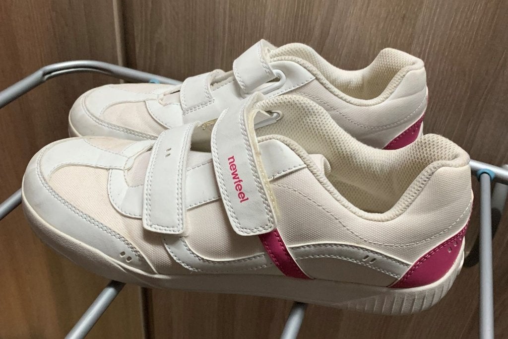 sportschoenen sneakers velcro  wit met roze maat 38, Meisje, Sportschoenen, Ophalen of Verzenden, Zo goed als nieuw