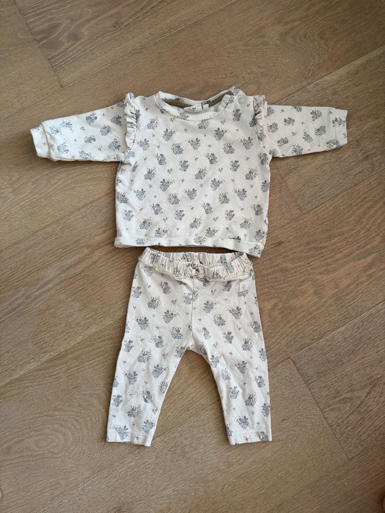 Kledingsetje baby maat 68, Kinderen en Baby's, Babykleding | Maat 68, Ophalen, Meisje, Zo goed als nieuw, Feetje