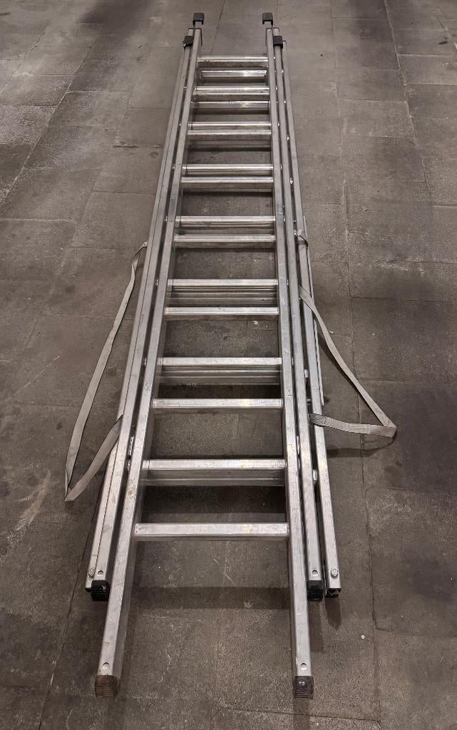 Echelle coulissante transformable Professionnelle 5,9m, Bricolage & Construction, Échafaudages, Enlèvement, Utilisé, Autres types