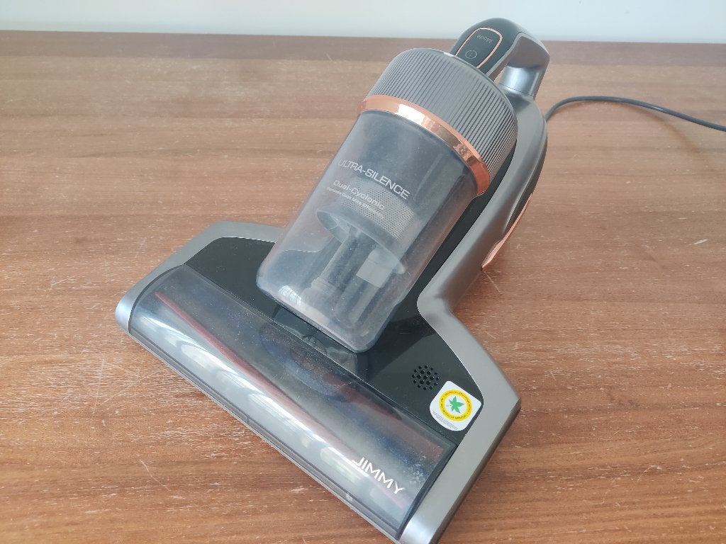 Stofzuiger tegen bedwantsen, Elektronische apparatuur, Ophalen, Zo goed als nieuw, Geschikt voor tapijt, Minder dan 1200 watt