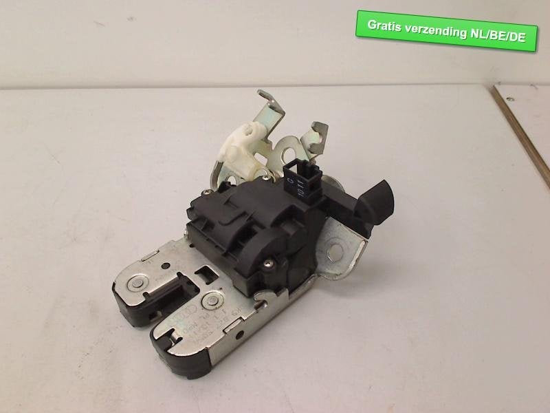 ACHTERKLEPSLOT Audi A1 Sportback (8XA / 8XF) (8K9827505), Achterklep, Info@audi.de, Audi, Audi AG