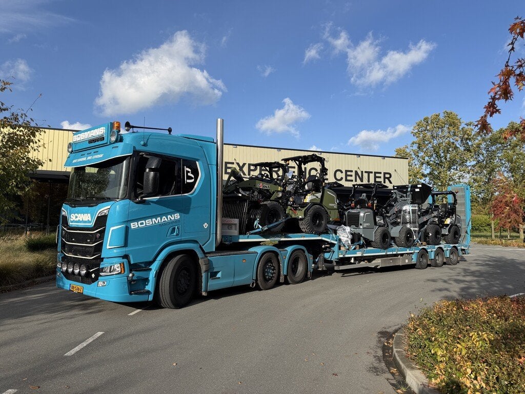 Giant G2300 X-TRA HD minishovel NIEUW grijs, Zakelijke goederen, Tobroco, Info@tobroco.nl, Sprendlingenstraat 57
5061 KM  Oisterwijk