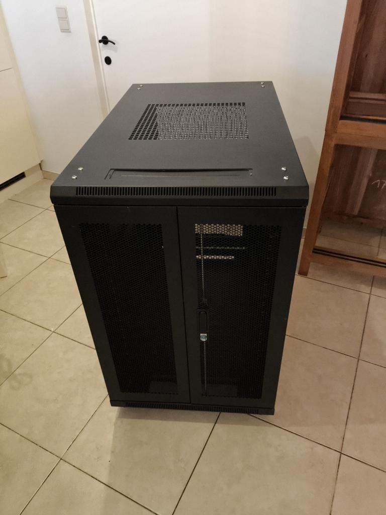 Server Rack met Koeling, Computers en Software, Serverkasten, Ophalen, Refurbished, Geperforeerd, Geperforeerd