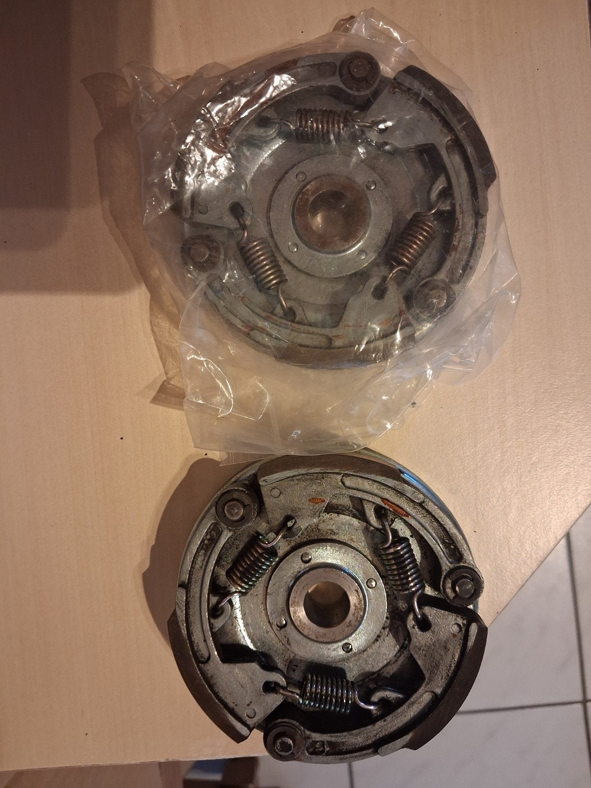 2 embrayage honda camino  envois possible