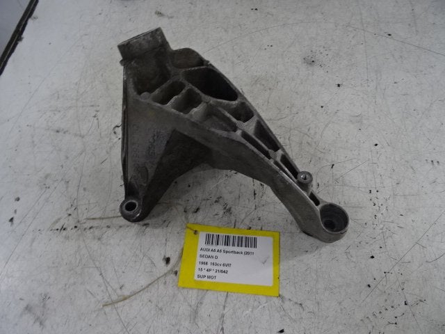 MONTAGE MOTEUR Audi A5 Sportback (8TA) (4G0199307Q), Utilisé, Audi