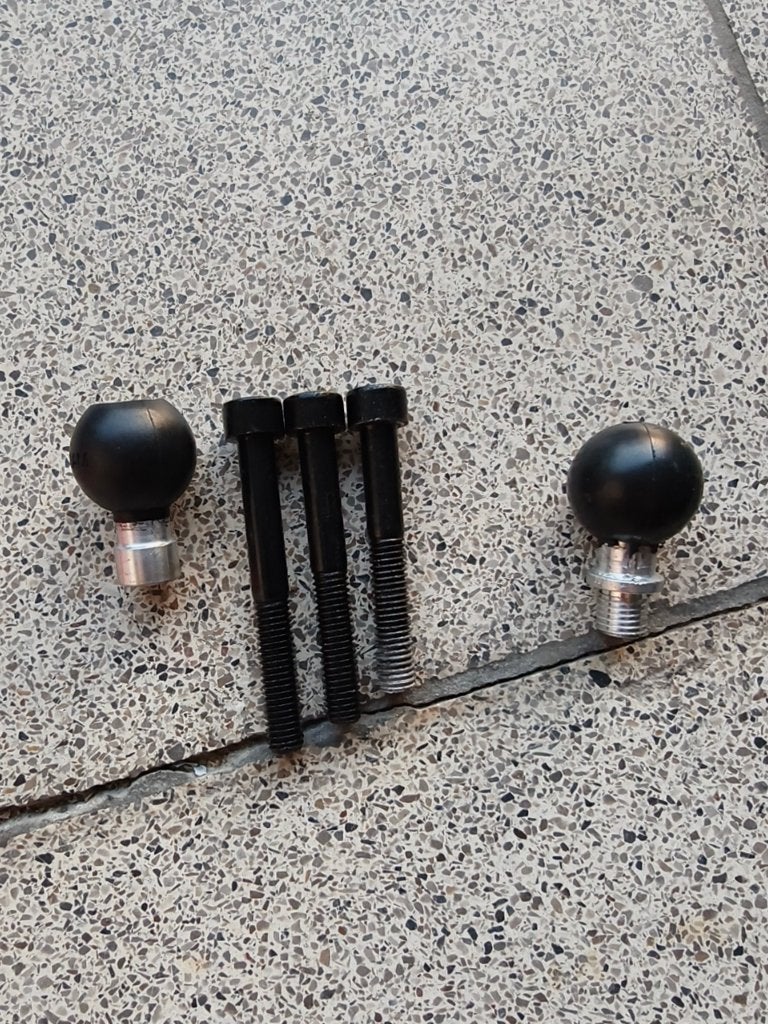 Ram mount M8 & M10, Motoren, Accessoires | Navigatiesystemen, Ophalen, Gebruikt