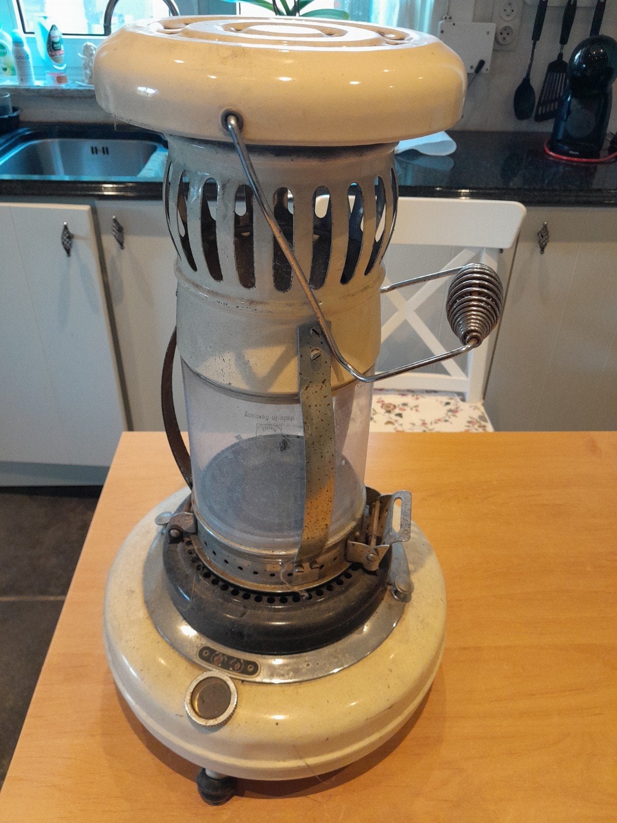 oud petroleum vuurtje enkel voor decoratie, Ophalen