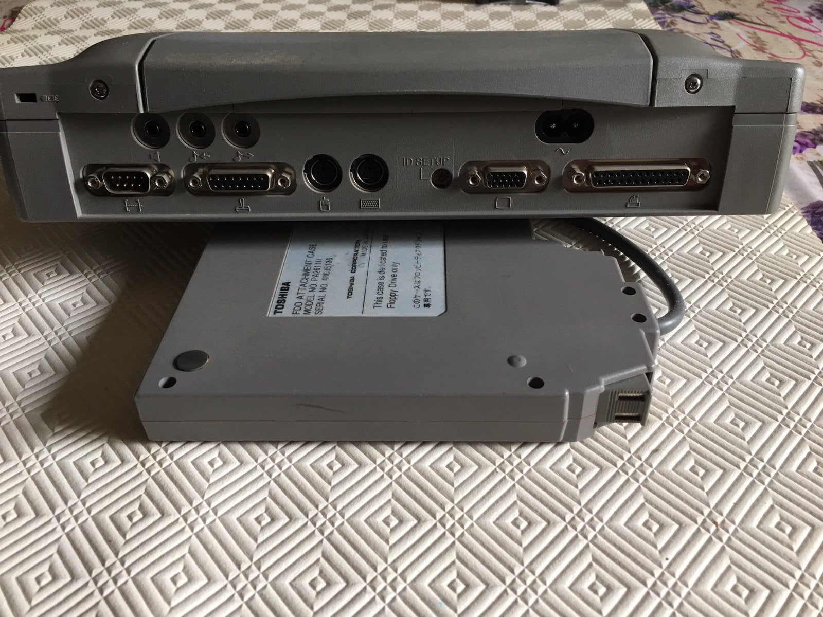 Enhanced port replicator « Toshiba », Comme neuf