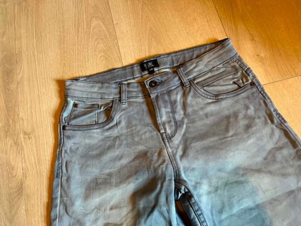 grijze bermuda s one 176, Kinderen en Baby's, Kinderkleding | Maat 176, Broek, Gebruikt, S one, Ophalen of Verzenden