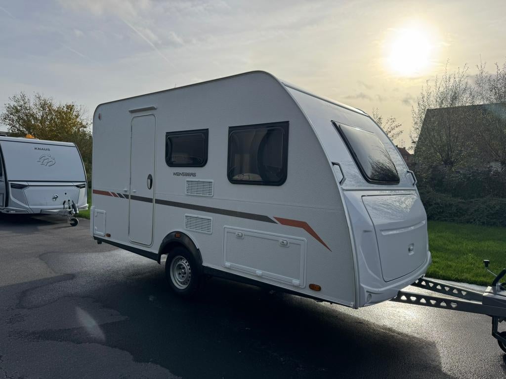 Weinsberg Caracito 390 QD, Caravans en Kamperen, Caravans, Bedrijf, tot en met 3, 750 - 1000 kg, Treinzit, Knaus, Omvormbare zithoek