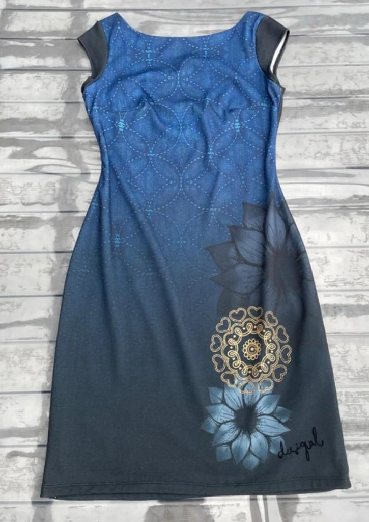 Robe Desigual S, Enlèvement ou Envoi, Bleu, Au-dessus du genou, Taille 36 (S)