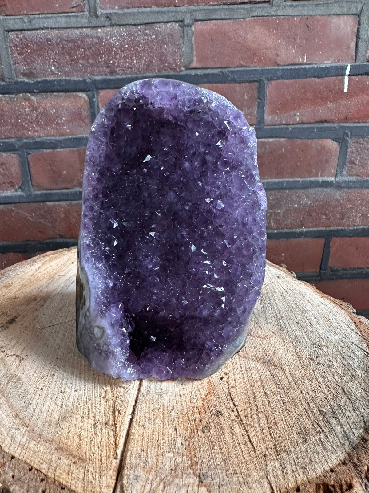 Amethist geode 1.75kg, Verzamelen, Ophalen of Verzenden, Mineraal