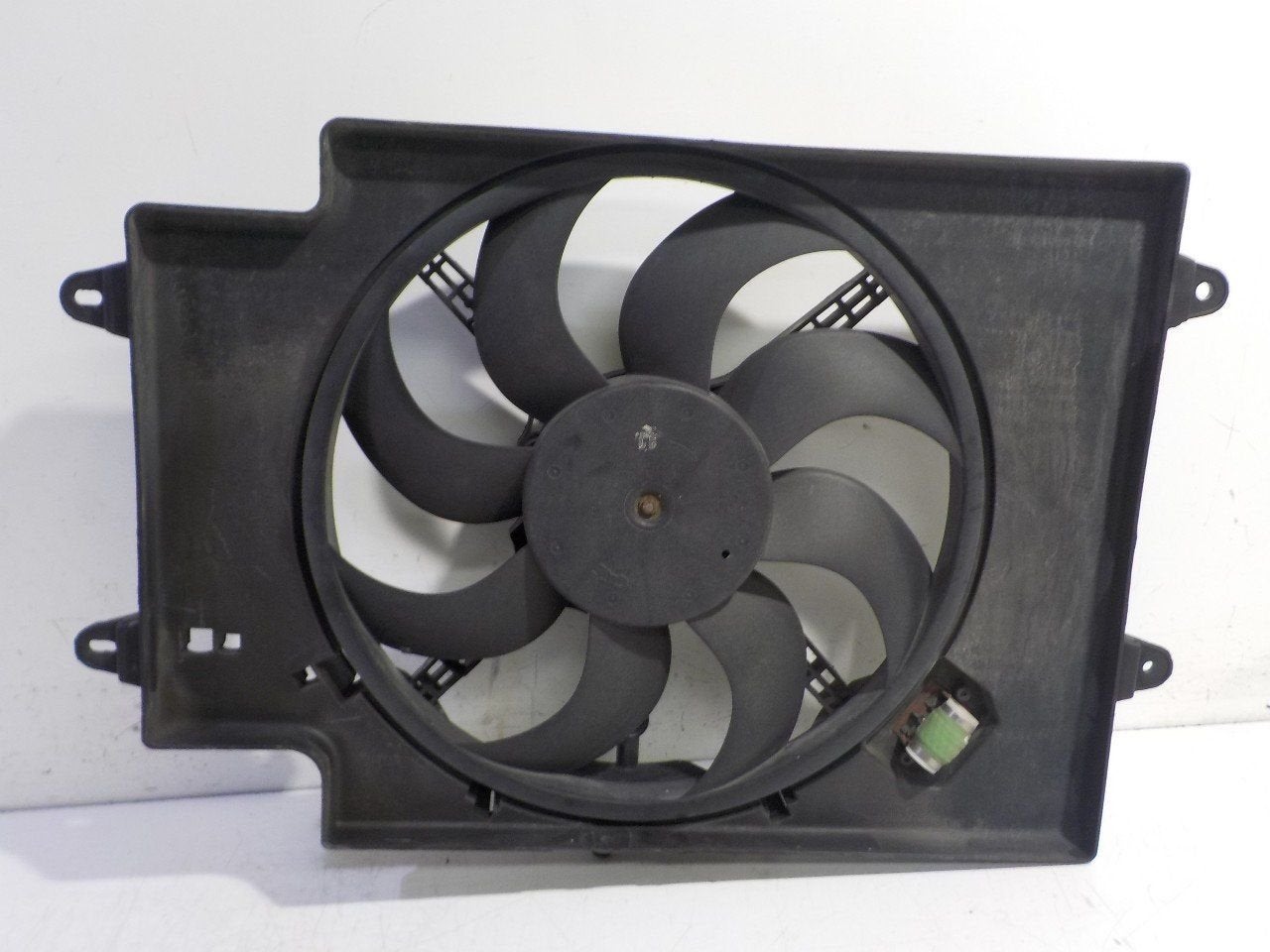 Kachel ventilator motor Alfa Romeo GT, Onderdelen@venauto.nl, Van der Ven Autorecycling B.V., Ettenseweg 76, 4706 PB Roosendaal, The Netherlands