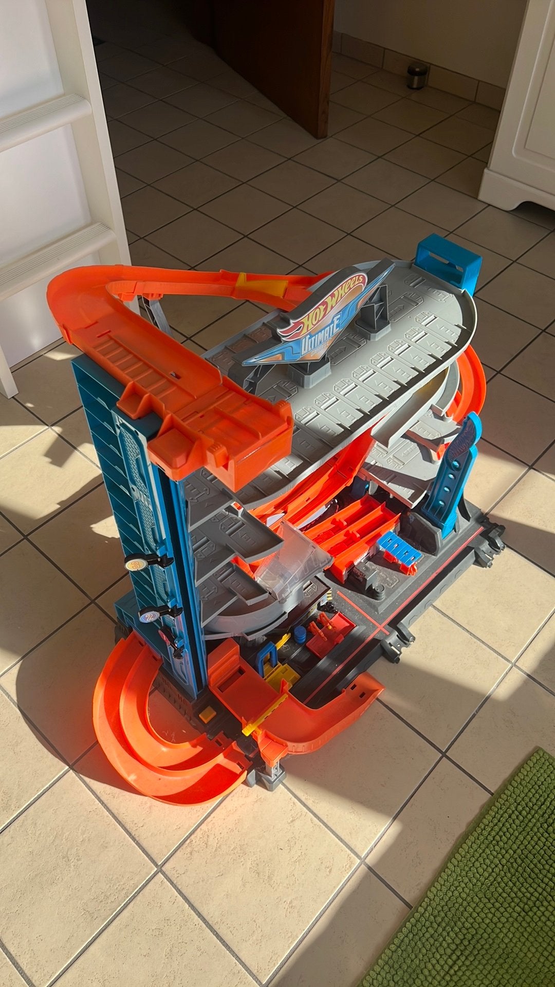 Hotwheels garage, Kinderen en Baby's, Ophalen, Zo goed als nieuw