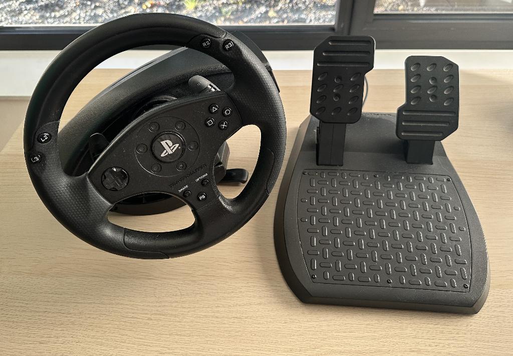 Thrustmaster T80 Racing Wheel met pedalen voor PlayStation 4, Consoles de jeu & Jeux vidéo, Consoles de jeu | Sony Consoles | Accessoires