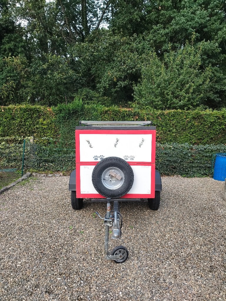 Gesloten aanhangwagen, Enlèvement, Utilisé