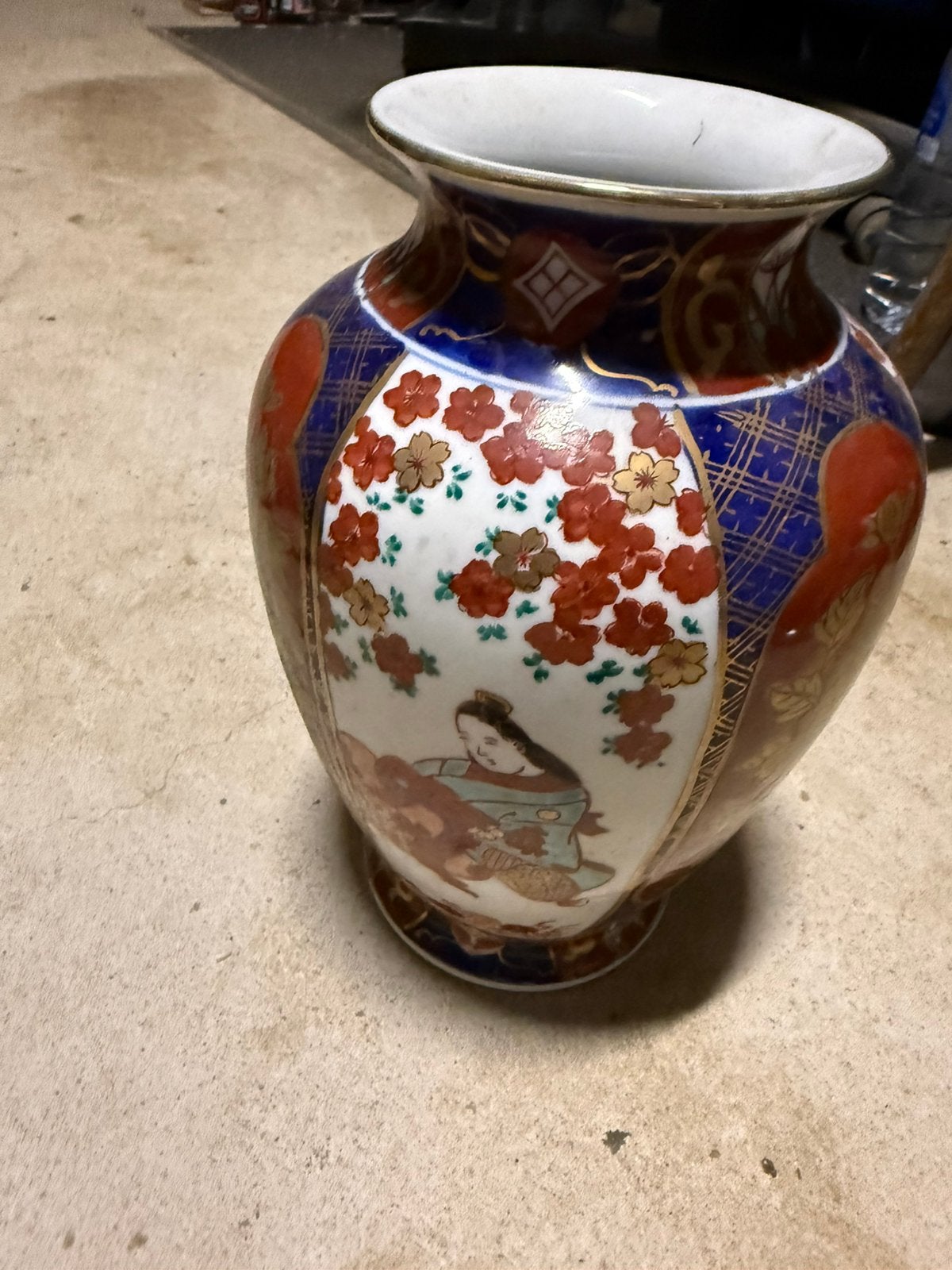 Japanse Gold Imari vaas – handbeschilderd – 35 cm, Antiek en Kunst, Ophalen of Verzenden