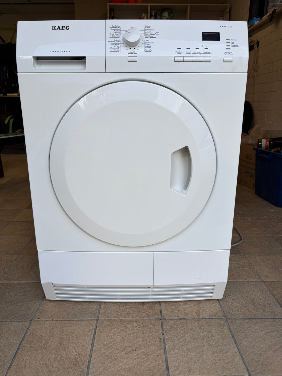 Droogkast AEG lavatherm 65280AC, Elektronische apparatuur, Ophalen, Zo goed als nieuw