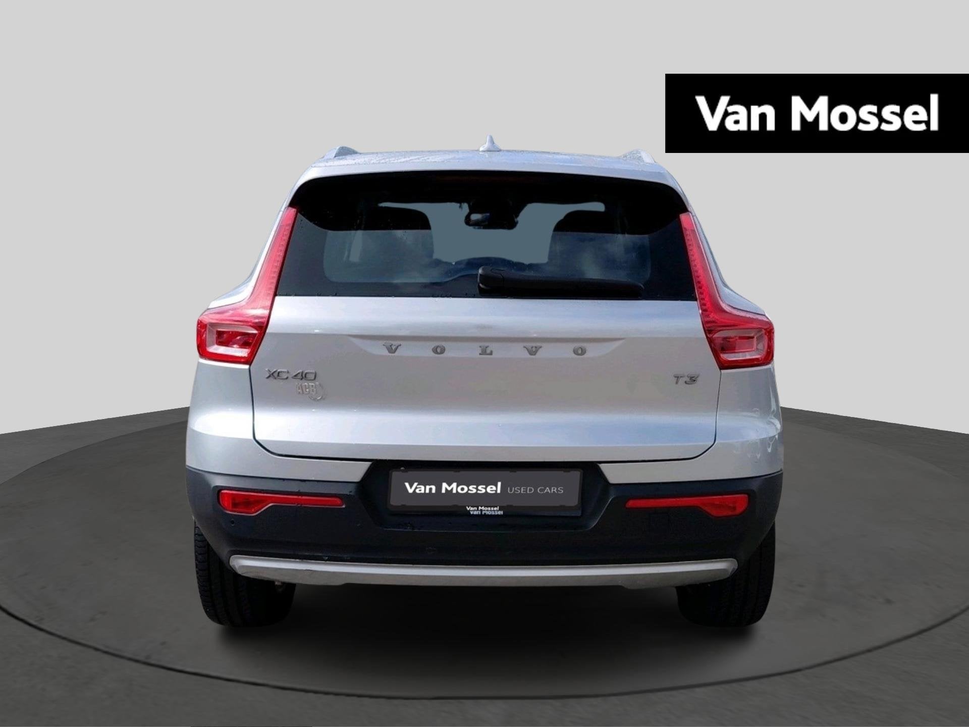 Volvo XC40 T3, Autos, Argent ou Gris, Achat, Boîte manuelle, 5 portes