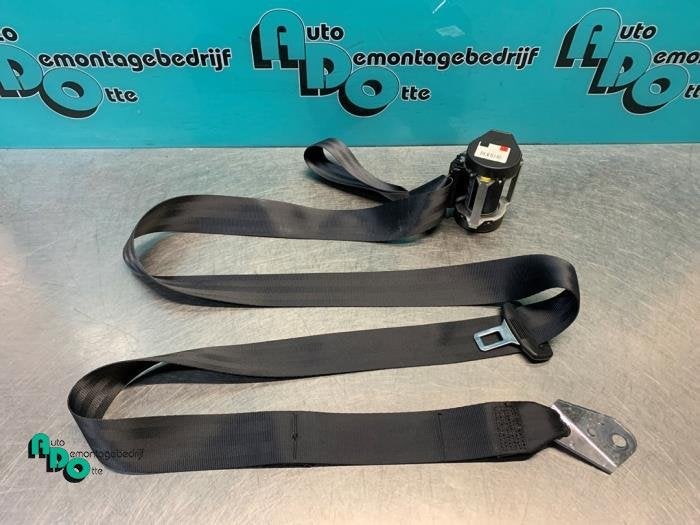 Ceinture de sécurité arrière gauche d'un Volkswagen Golf, Volkswagen, -, 3 mois de garantie, Utilisé