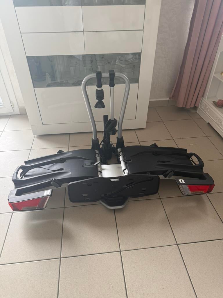 Porte vélo thule easyfold 60kg comme neuf, Autos : Divers, Porte-vélos, Enlèvement, Comme neuf