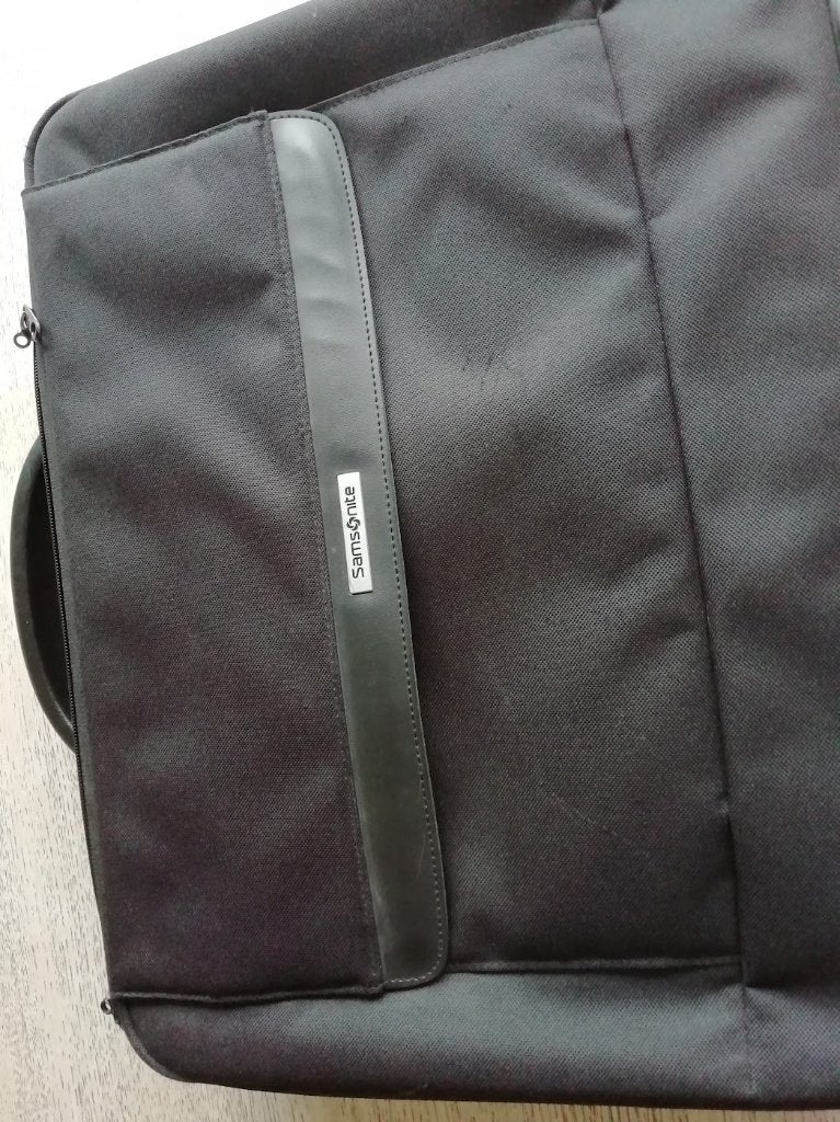 laptoptas, Computers en Software, Ophalen, Zo goed als nieuw, Meerdere vakken, Samsonite