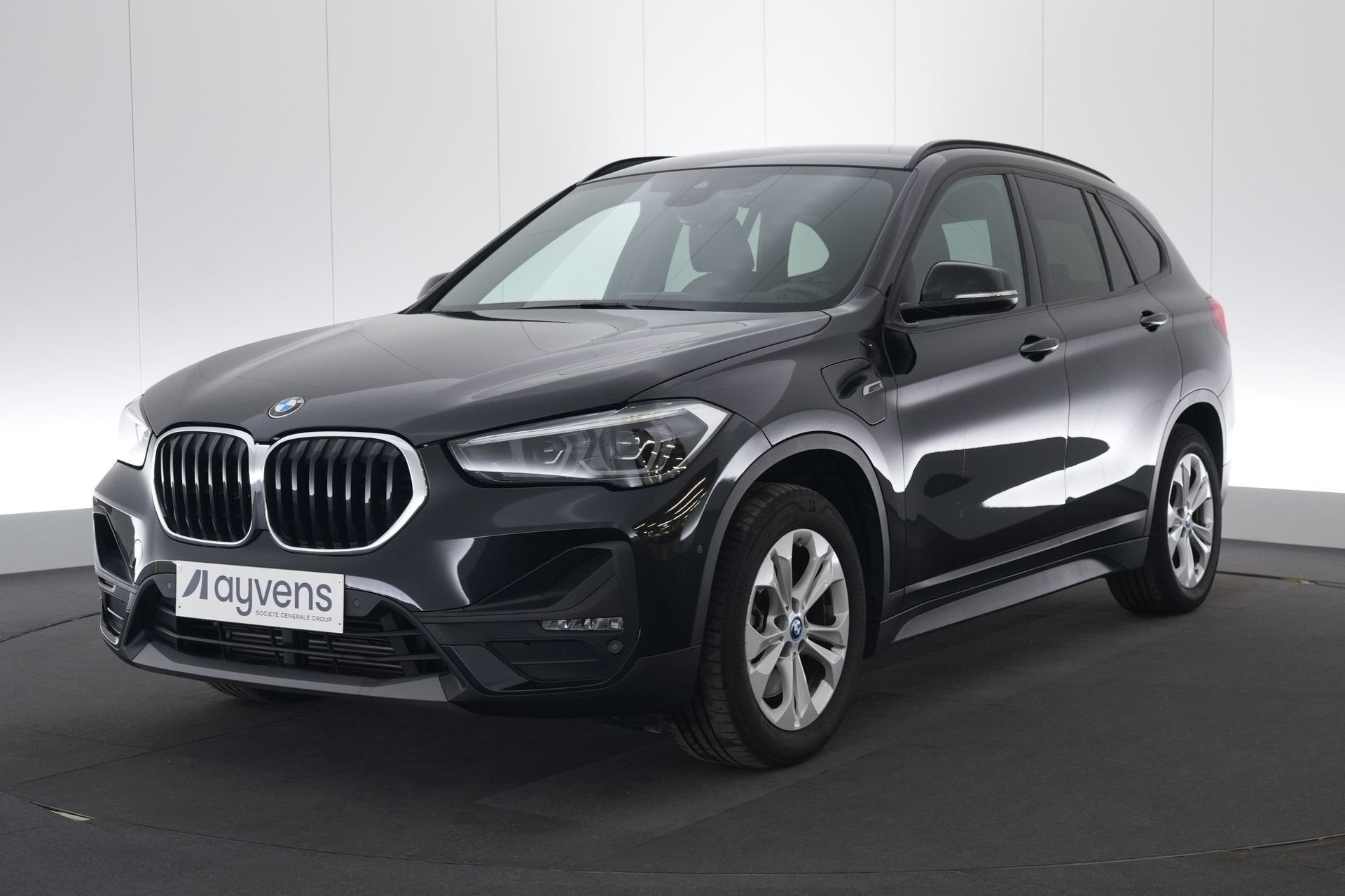 (2CHP203) BMW X1, Gebruikt, Euro 6, Zwart, Bedrijf