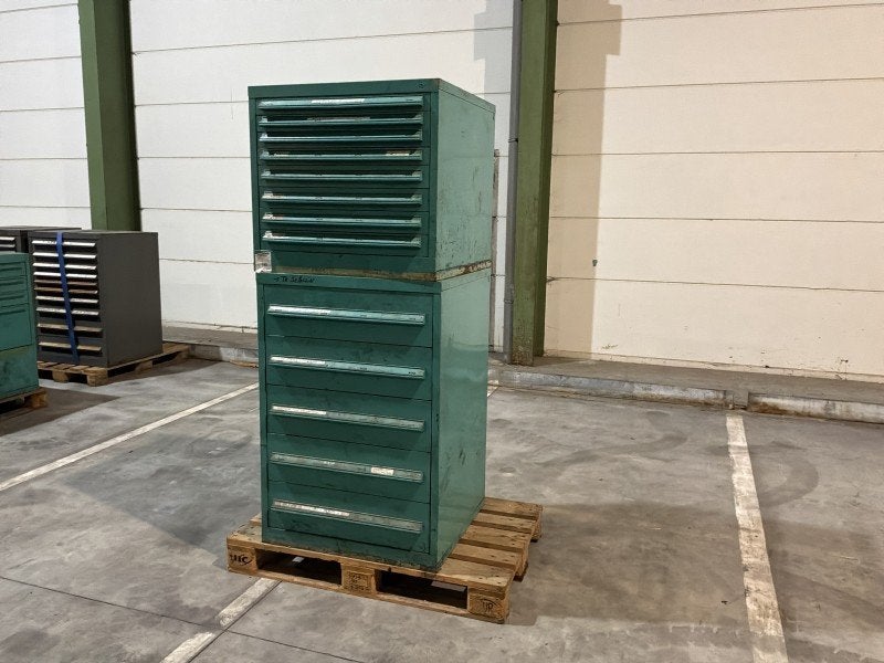 Commode industrielle en métal Lista (2 pièces)