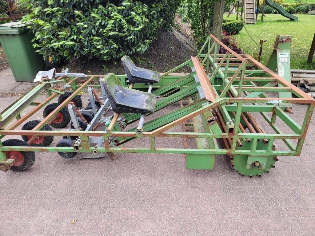 Basrijs 4 rij plantmachine, Ophalen, Gebruikt
