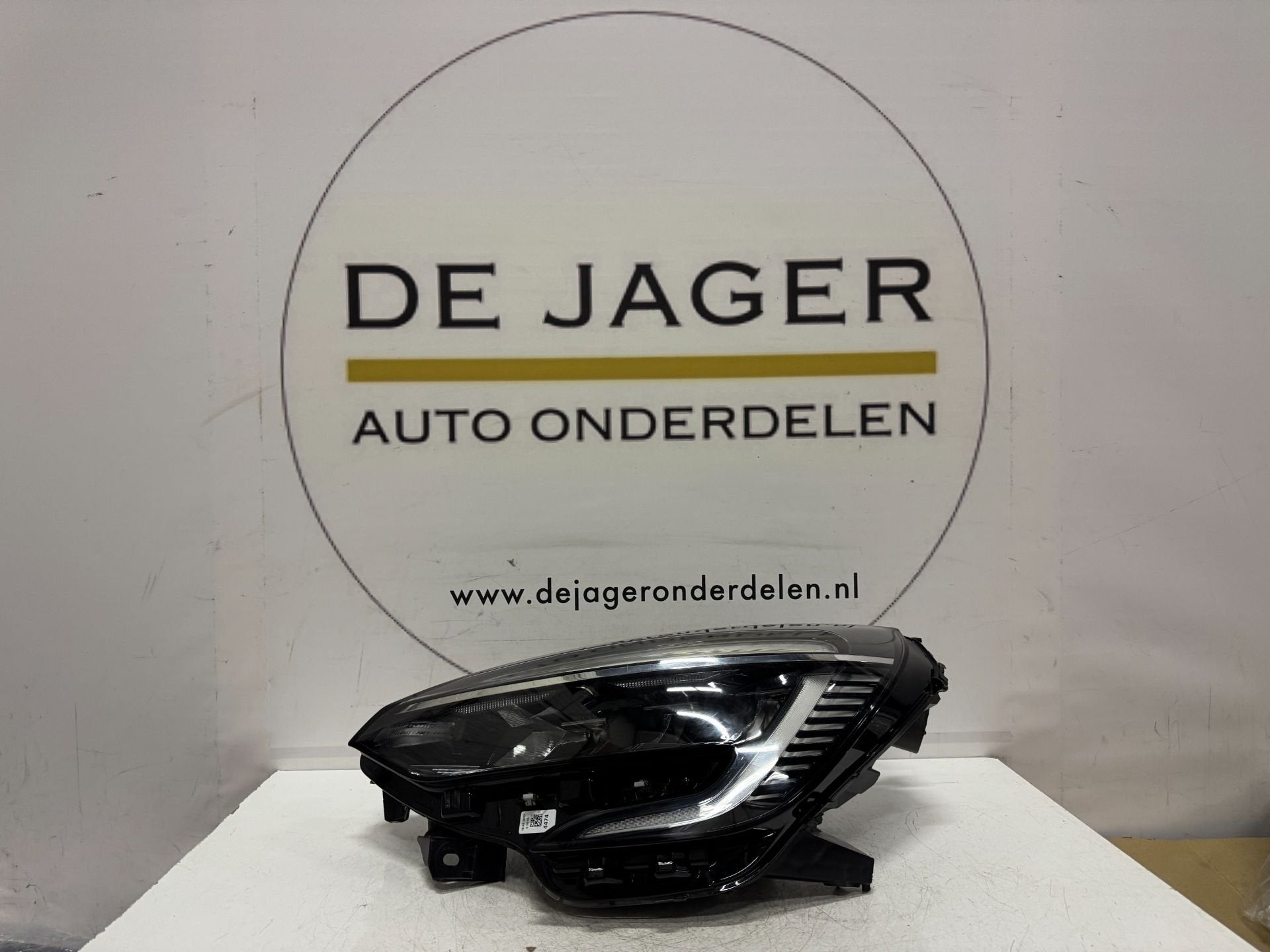 RENAULT CLIO V 5 KOPLAMP PURE LED VISION LIENS 260606305R, Autos : Pièces & Accessoires, Éclairage, Renault, Utilisé