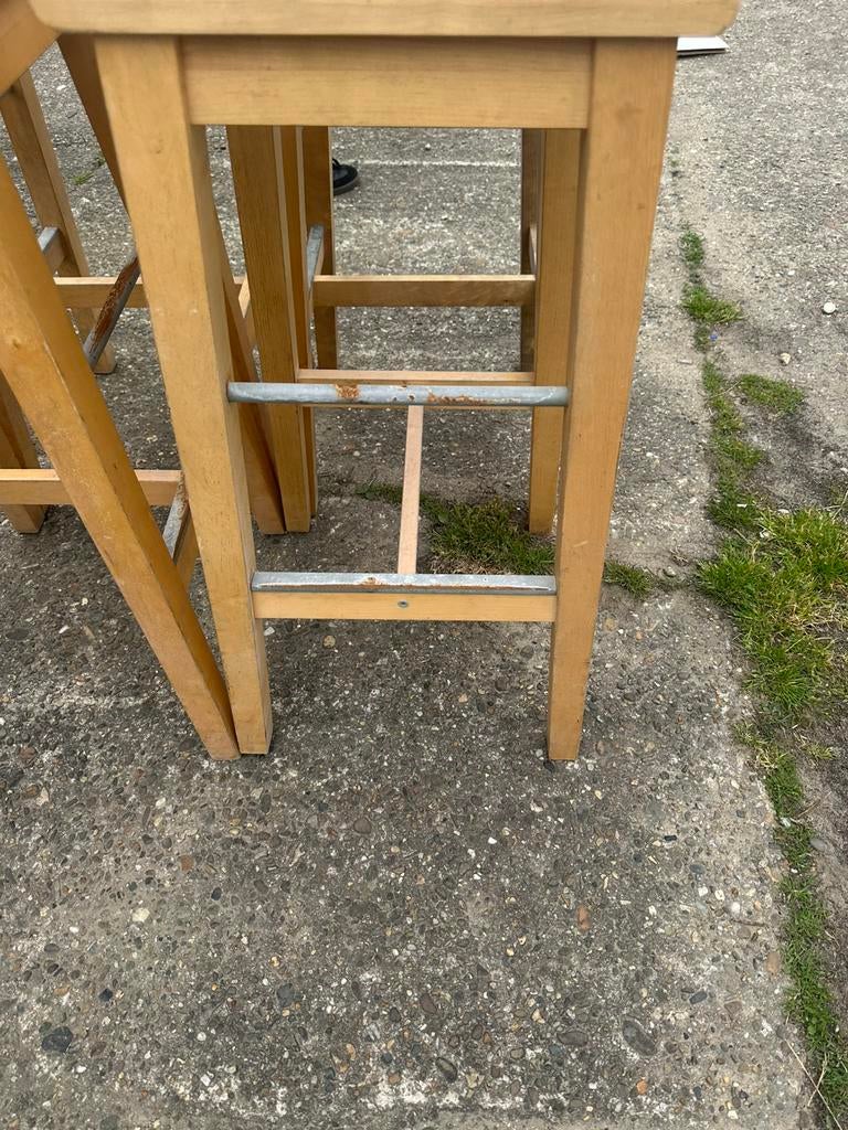 Houten barkrukken – set van 4 – opknapproject, Zakelijke goederen, Ophalen