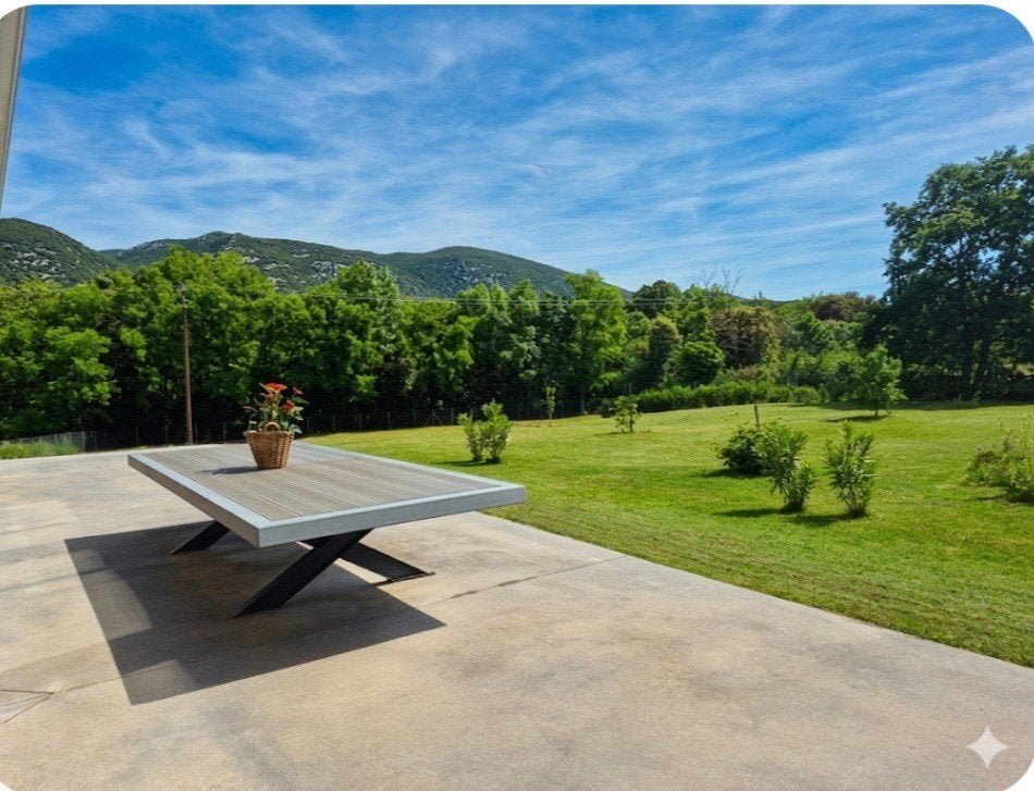 Propriété contemporaine de standing en parfait état !!, Immo, Étranger, 184 m², Campagne, 4 pièces, France