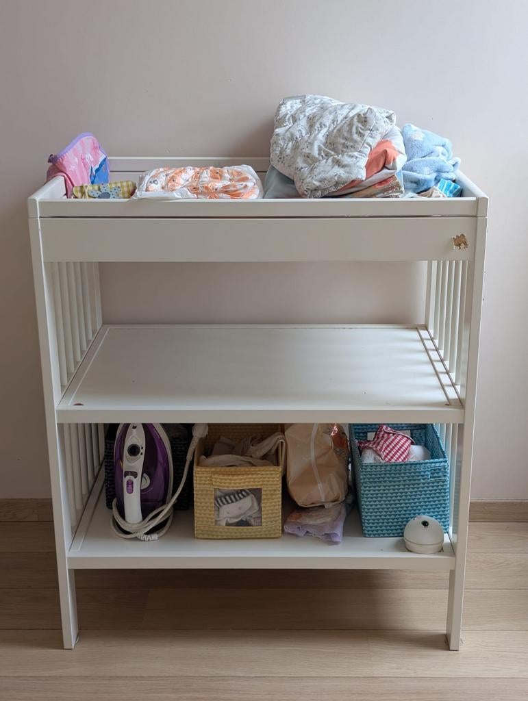 Gulliver Ikea Aankleedtafel te koop – wit, Kinderen en Baby's, Kinderkamer | Overige Meubels, Ophalen