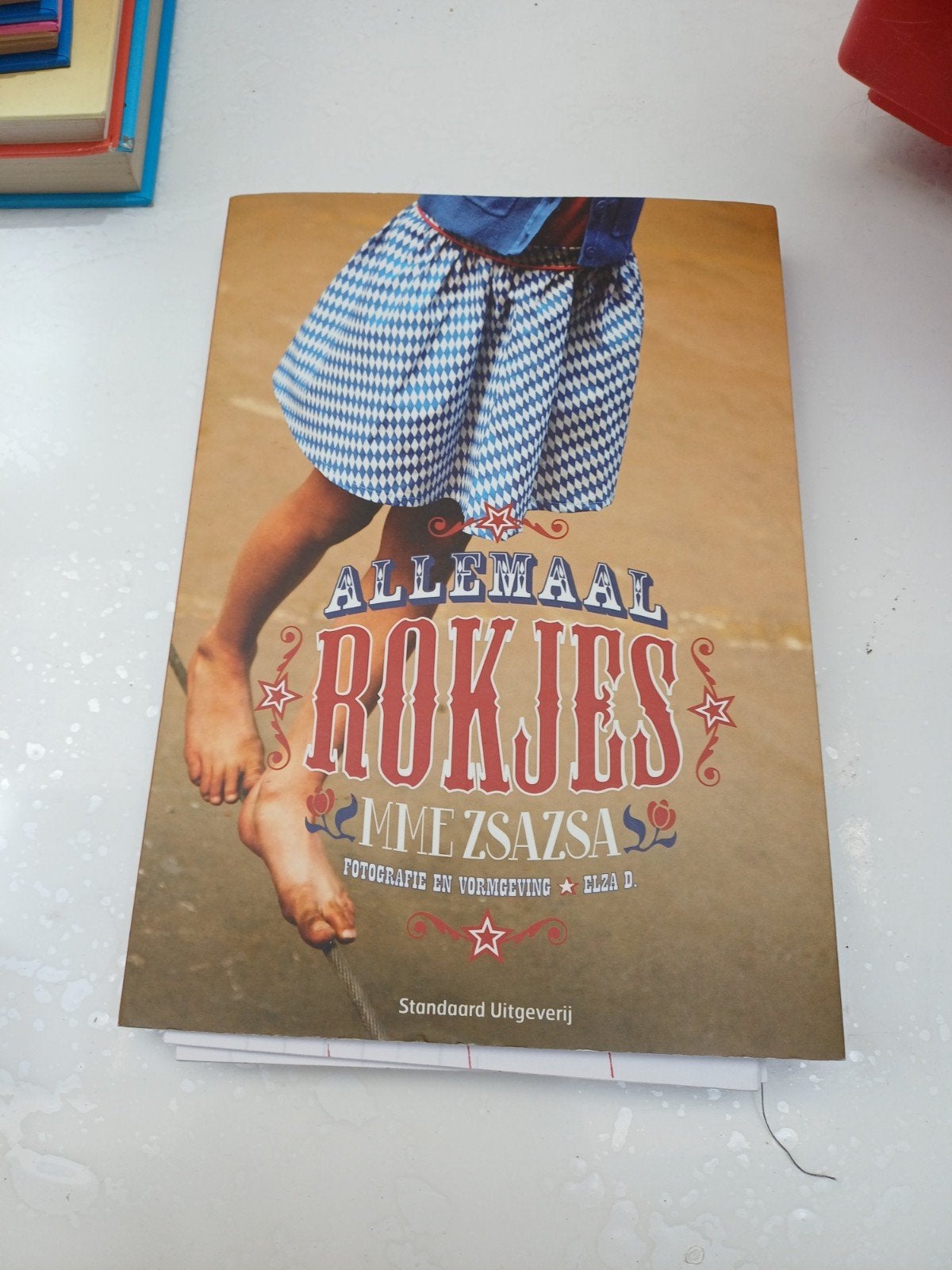 Naaien, Boeken, Ophalen