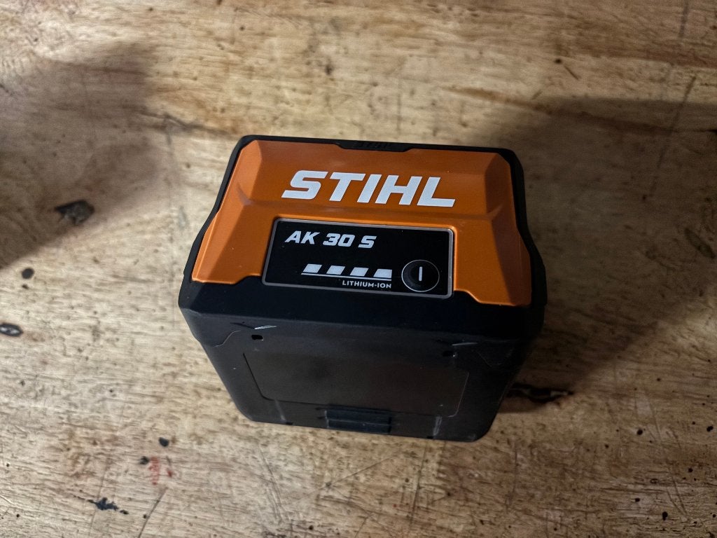 Batterie Stihl AK30S, Enlèvement, Comme neuf, Batterie